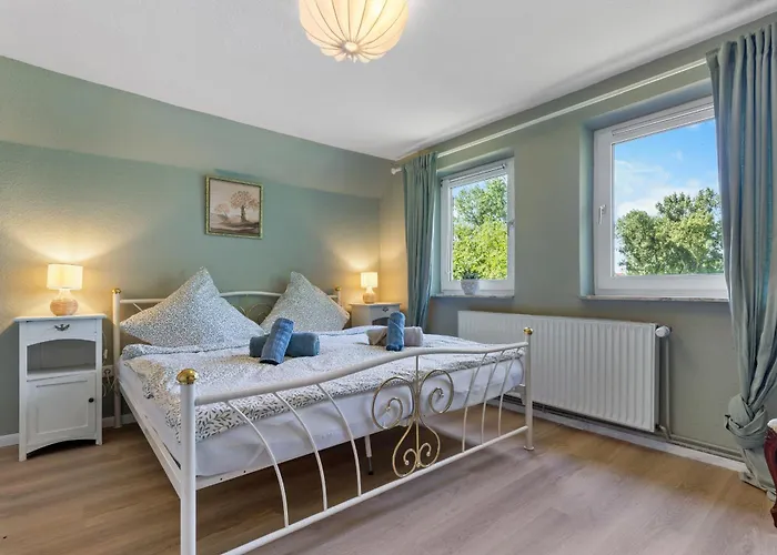 Wilma Hinte 別荘 *